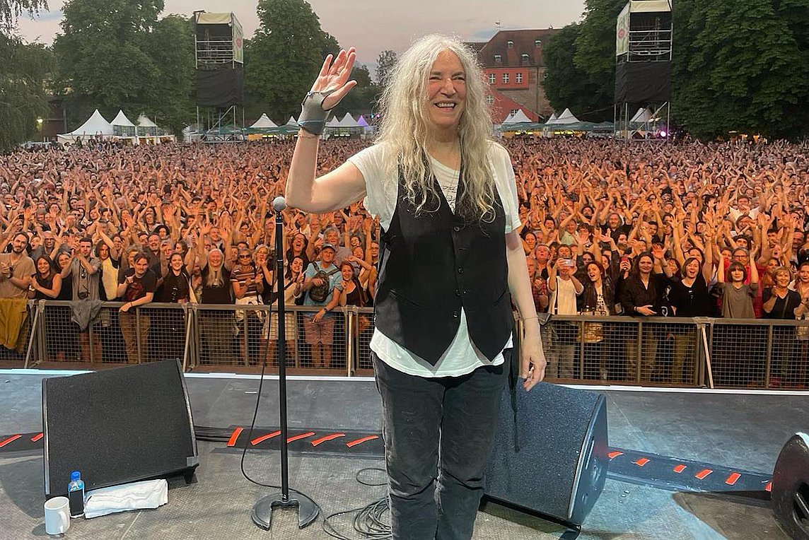 Εξιτήριο για την Patti Smith – «Είναι καλά στην υγεία της»