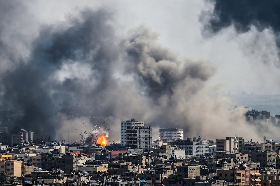 Συνεχίζονται οι σφοδροί βομβαρδισμοί του Ισραήλ στη Λωρίδα της Γάζας - Νέα έκκληση Μπάιντεν για κατάπαυση του πυρός