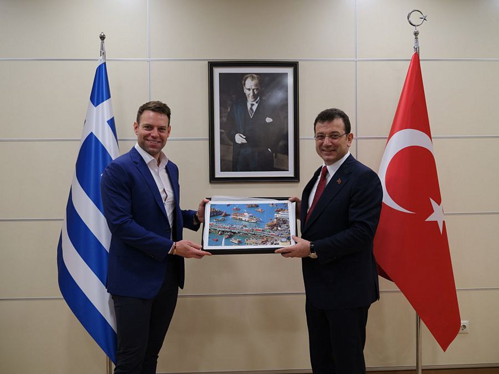 Συνάντηση Κασσελάκη με τον δήμαρχο Κωνσταντινούπολης Εκρέμ Ιμάμογλου – Τι δήλωσαν