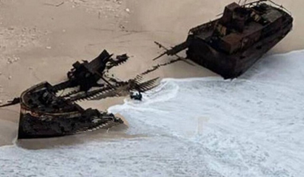 Κόπηκε στα δύο το «Ναυάγιο» της Ζακύνθου