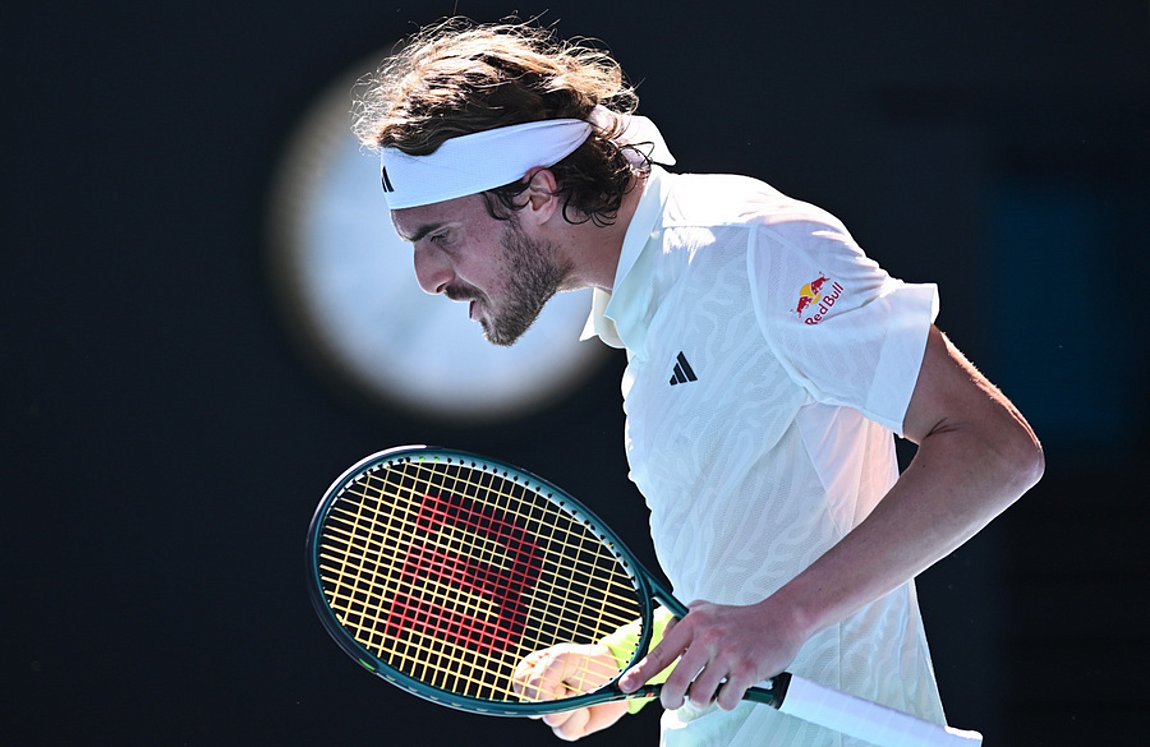 Australian Open: Με ανατροπή πέρασε στον β’ γύρο ο Τσιτσιπάς