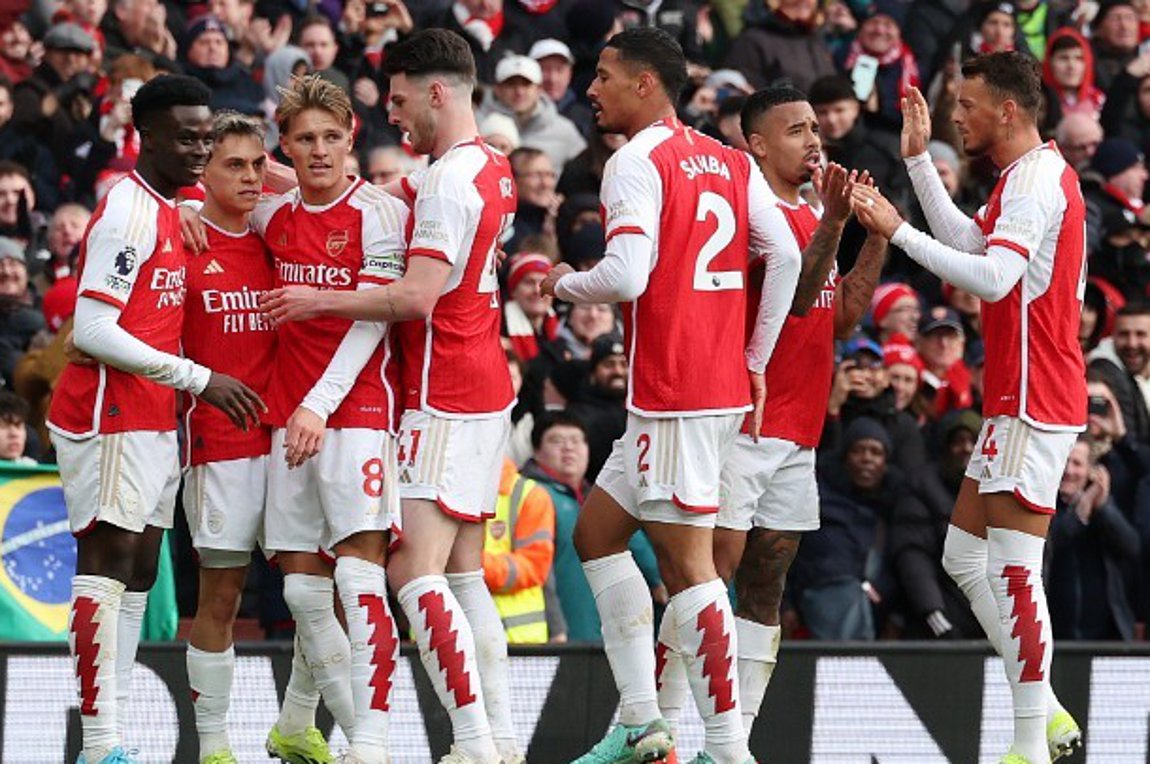 Η Άρσεναλ επέστρεψε στις νίκες με… «πεντάρα»