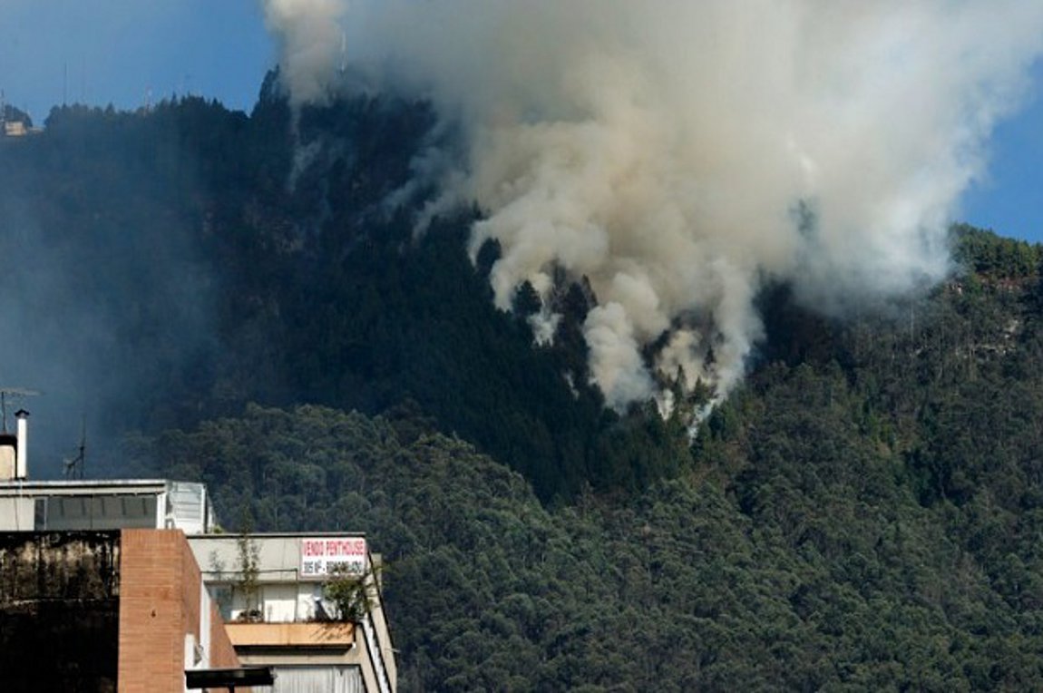 Η Κολομβία αντιμέτωπη με πάνω από 20 δασικές πυρκαγιές εν μέσω καύσωνα