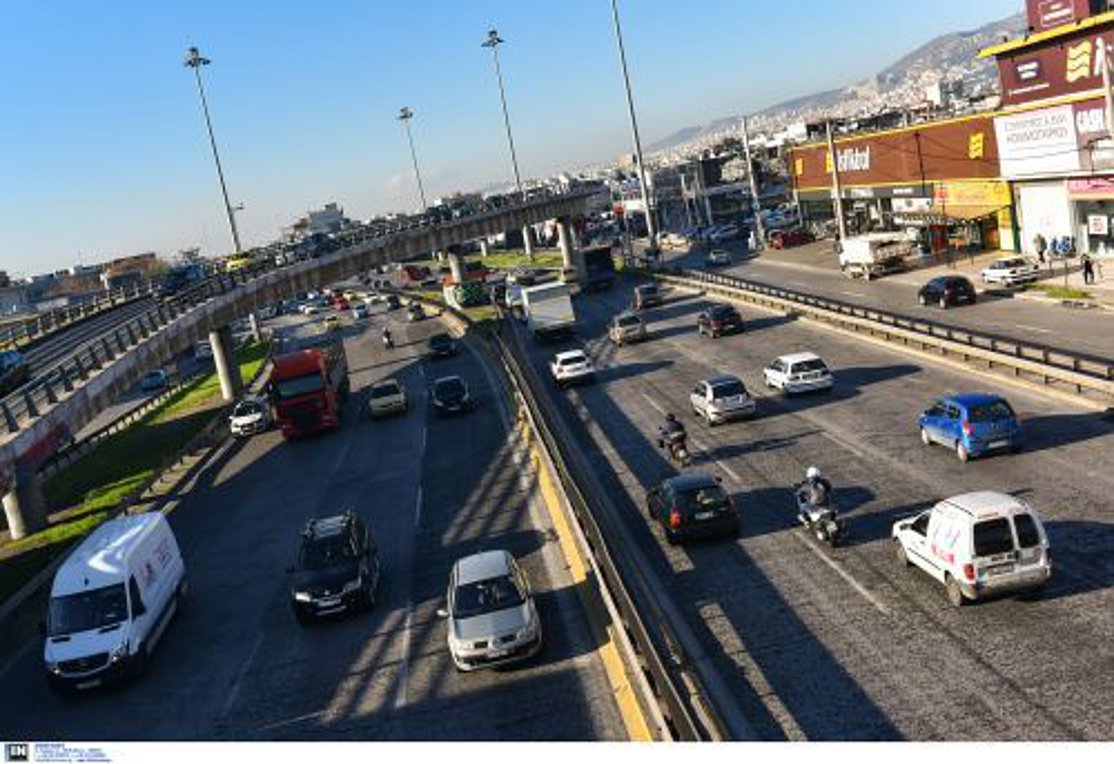 LIVE: Πού είναι αυξημένη η κίνηση