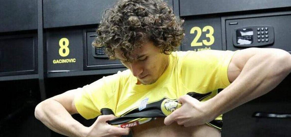 Μπαίνει στην αποστολή της ΑΕΚ για Αστέρα Τρίπολης ο Λιούμπισιτς