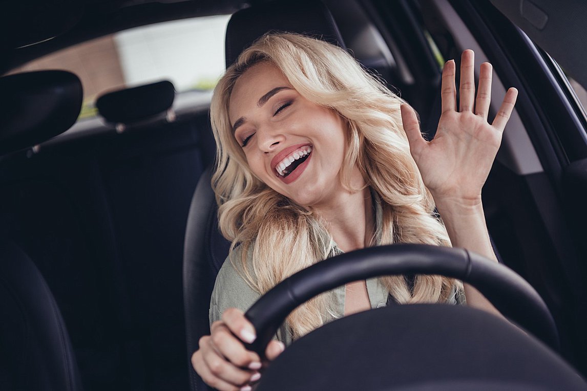 4 ζώδια που τραγουδούν όταν οδηγούν