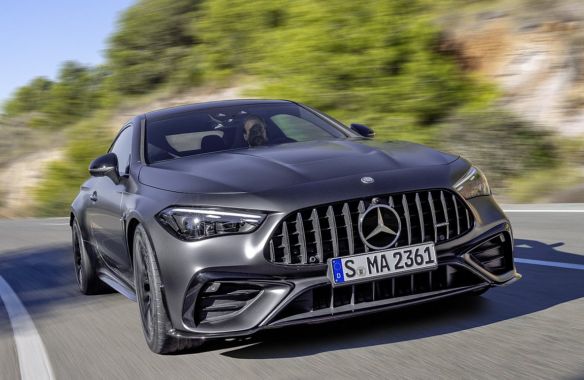 Mercedes-Benz: Ολική εκτίναξη!