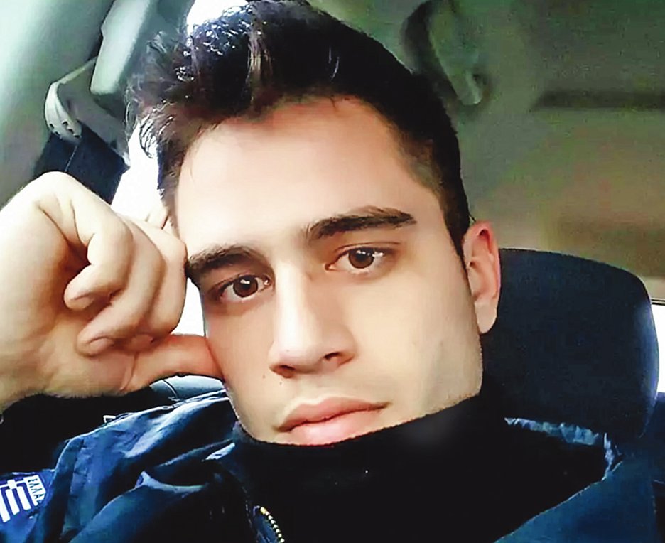 «Μέσα από τα social media, βοηθάω παιδιά και κακοποιημένες γυναίκες»