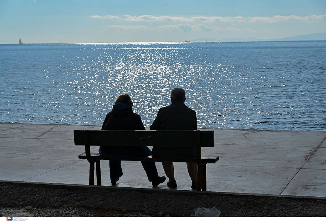 Καιρός: Σε υψηλά για την εποχή επίπεδα η θερμοκρασία