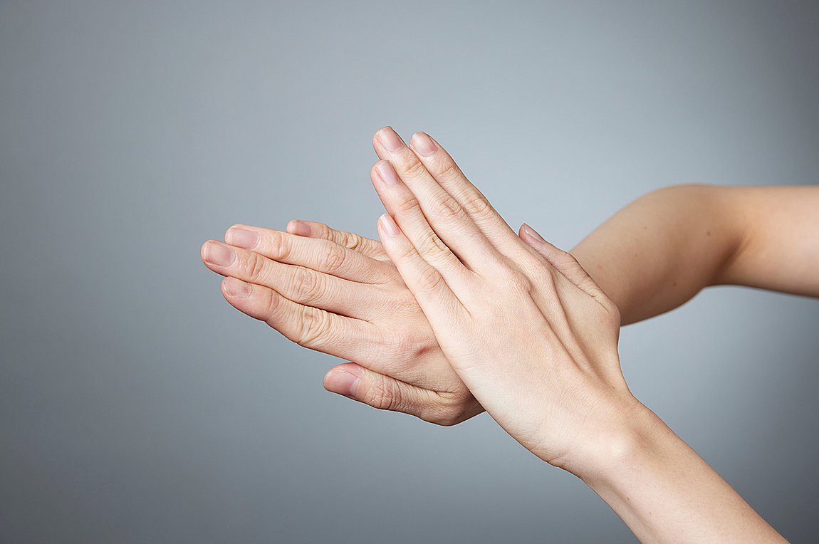 Κιτρίνισμα στα νύχια: Από τι προκαλείται και πώς θα το αντιμετωπίσουμε;