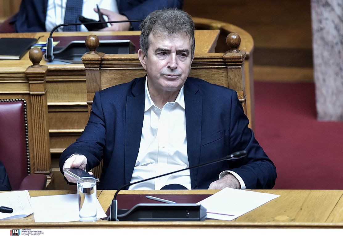 «Μπλόκο» Χρυσοχοΐδη στην κάθοδο των αγροτών με τρακτέρ στην Αθήνα