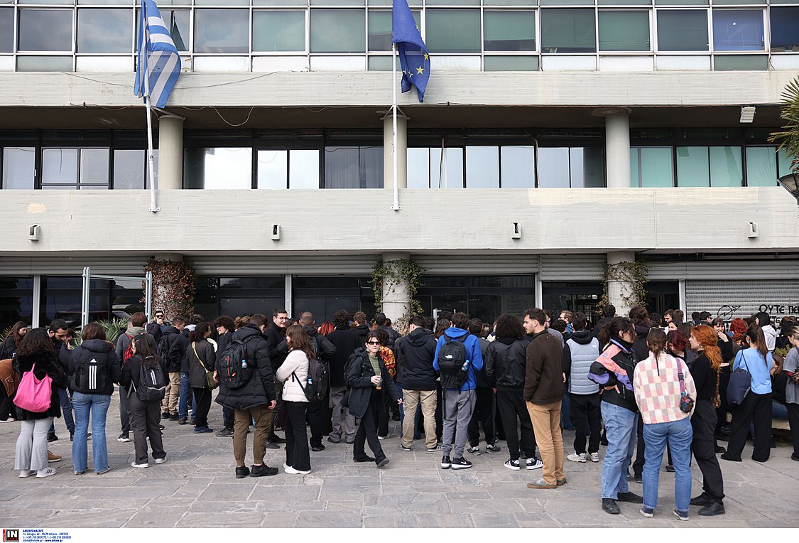 Πρυτανική Αρχή ΑΠΘ: Καμία εμπλοκή στην επέμβαση της αστυνομίας στην Νομική Σχολή