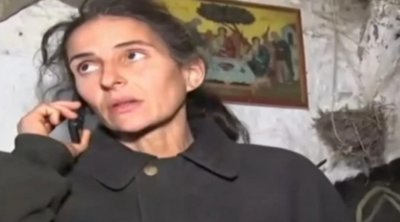 Κορινθία: Συμβασιούχος δημοτική υπάλληλος και η σύζυγος του «Παλαιοχριστιανού» - Βίντεο 