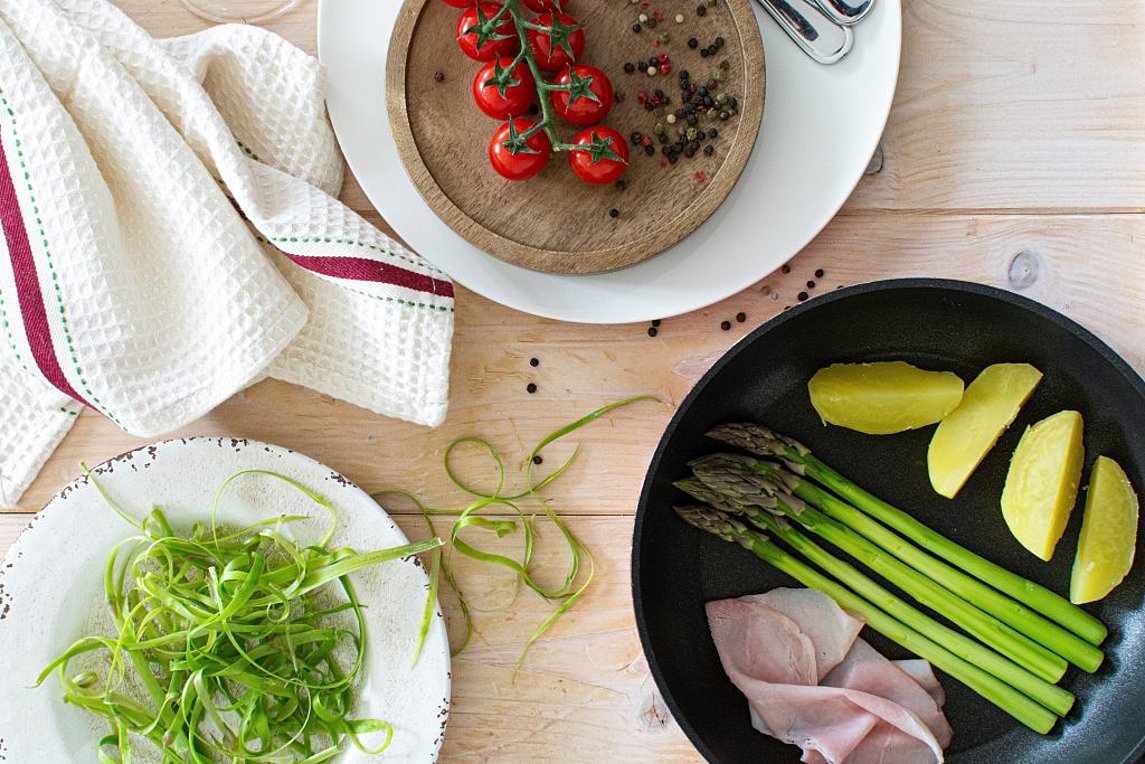 Σπαράγγια: Διατροφική αξία, οφέλη και παρενέργειες – Ποιοι δεν πρέπει να τρώνε