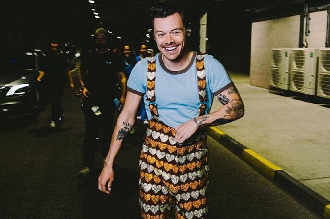 Harry Styles: Ευχάριστα νέα για τον τραγουδιστή
