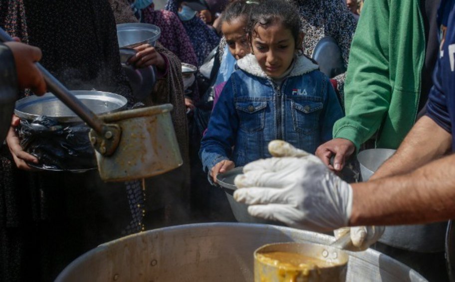 Γάζα: Τουλάχιστον 15 παιδιά έχουν πεθάνει από υποσιτισμό και αφυδάτωση στο νοσοκομείο Καμάλ Αντουάν, λέει η Χαμάς