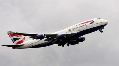 Drone πέρασε ξυστά από αεροσκάφος της British Airways με 180 επιβάτες που έκανε την πτήση Αθήνα-Λονδίνο