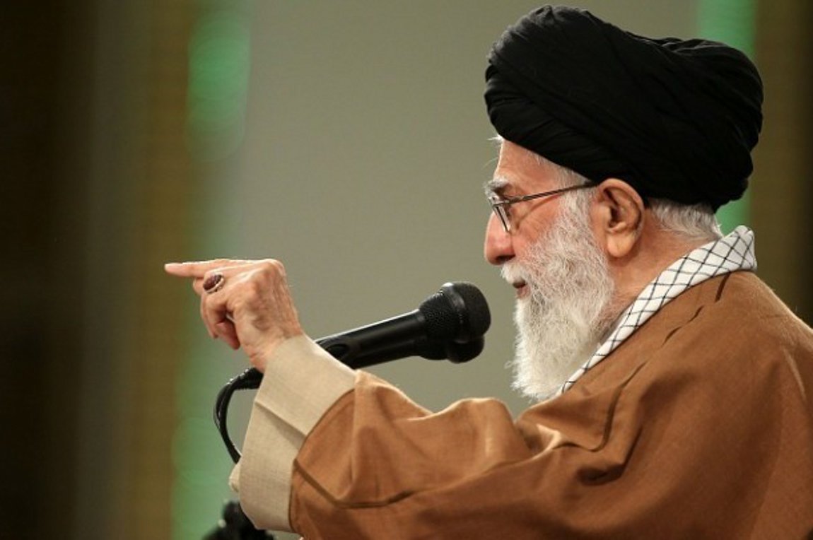 Χαμενεΐ: Το Ισραήλ θα τιμωρηθεί