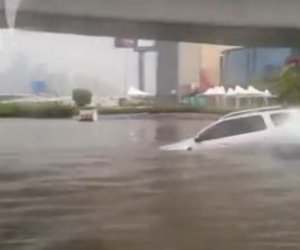 «Βούλιαξε» το Ντουμπάι από πρωτοφανείς πλημμύρες - Πάνω από 18 νεκροί στο Ομάν - ΒΙΝΤΕΟ