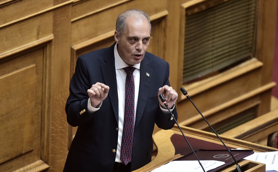 Βελόπουλος: «Να απολογηθεί ο ίδιος ο πρωθυπουργός για το έγκλημα των Τεμπών»