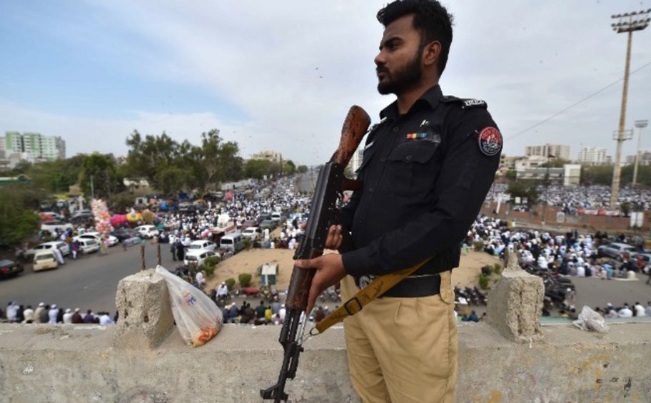 Πακιστάν: Αστυνομικοί σκότωσαν βομβιστές-καμικάζι για να αποτρέψουν επίθεση εναντίον Ιαπώνων