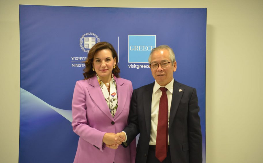 Συνάντηση Κεφαλογιάννη με τον νέο πρέσβη της Ιαπωνίας