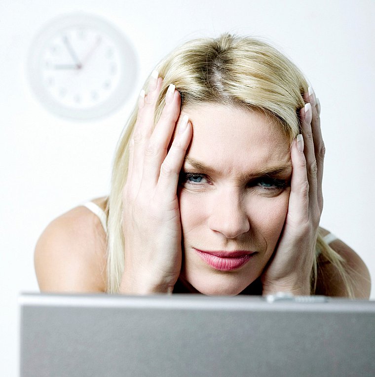 Πώς να διαχειριστείτε το στρες με μικρά διαλείμματα μέσα στη μέρα