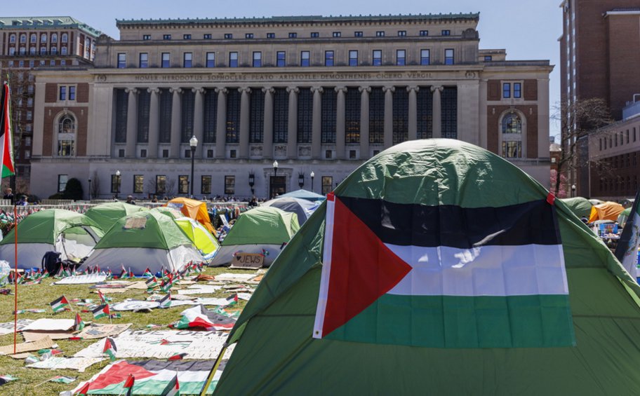 ΗΠΑ: Διαπραγματεύσεις του Κολούμπια με τους φοιτητές που κατασκήνωσαν διαδηλώνοντας υπέρ των Παλαιστινίων