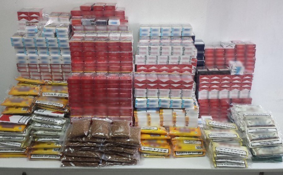 Για λαθραία καπνικά προϊόντα συνελήφθησαν δύο αλλοδαποί στη Νίκαια