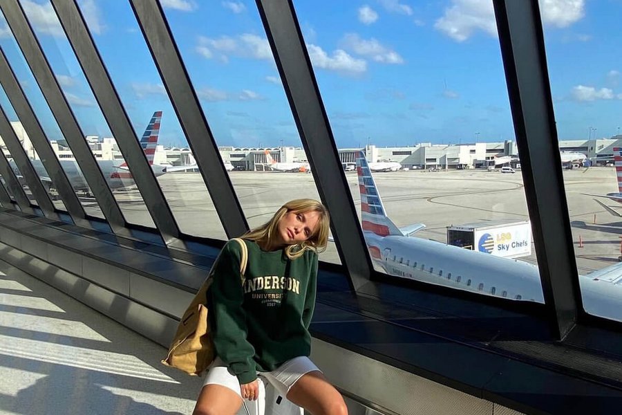 5 πράγματα που δεν πρέπει να φορέσετε ποτέ στο αεροδρόμιο