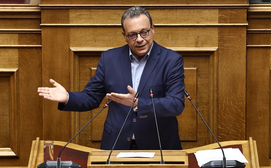 Σωκράτης Φάμελλος: «Ο πρωθυπουργός οφείλει να αποβάλλει από την κυβέρνηση τον Δημήτρη Βαρτζόπουλο»