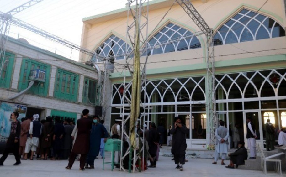 Αφγανιστάν: Ένοπλος σκότωσε έξι ανθρώπους σε τζαμί της Χεράτ