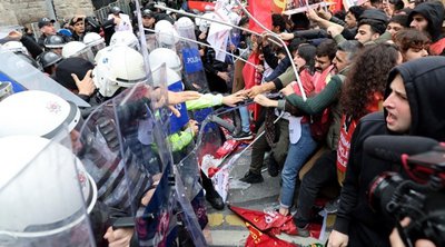 Τουρκία: Εκτεταμένα επεισόδια στην πορεία για την Πρωτομαγιά στην Κωνσταντινούπολη - BINTEO 
