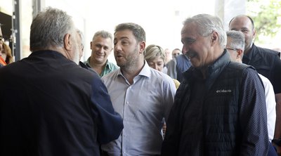 Στη Σέριφο ο Νίκος Ανδρουλάκης - Ξεκίνησε εκ νέου τις περιοδείες ενόψει Ευρωεκλογών