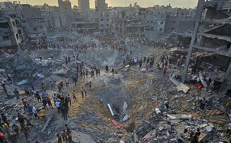 Κλιμακώνεται η κατάσταση στη Γάζα: Το Ισραήλ βομβάρδισε συνοικίες της Ράφας στους κατοίκους των οποίων είχε δώσει εντολή εκκένωσης