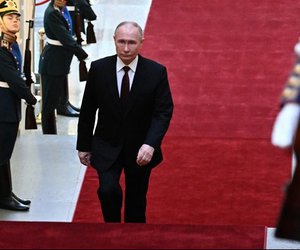 Πούτιν: Ορκίστηκε για μια πέμπτη θητεία στον προεδρικό θώκο - ΒΙΝΤΕΟ 