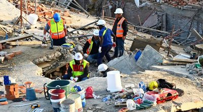 Νότια Αφρική: Μειώνονται οι ελπίδες για τους 44 εργάτες που έχουν παγιδευτεί σε κτίριο που κατέρρευσε 