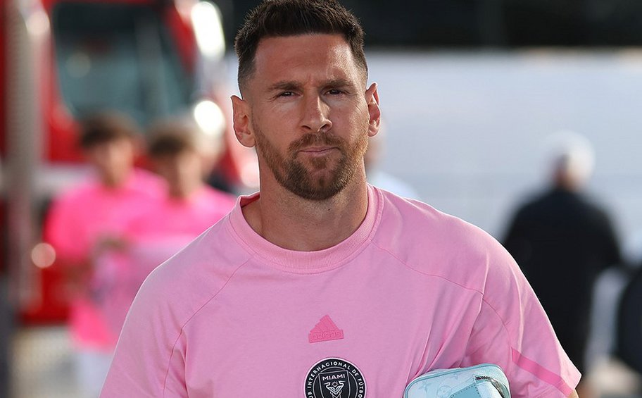 Lionel Messi: Ξεκίνησε η δημοπρασία για τη διάσημη χαρτοπετσέτα με το συμβόλαιο που τον έφερε στην Μπαρτσελόνα
