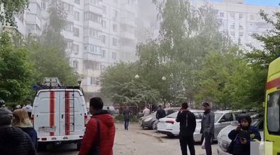 Ρωσία: Κατέρρευσε πολυόροφο συγκρότημα διαμερισμάτων έπειτα από βομβαρδισμό στο Μπέλγκοροντ - Αναζητούν εγκλωβισμένους - ΒΙΝΤΕΟ
