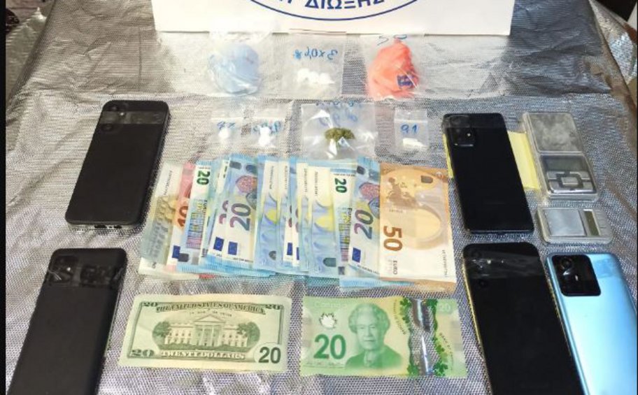 Εξαρθρώθηκε συμμορία που διακινούσε κοκαΐνη και ακατέργαστη κάνναβη στην Αθήνα