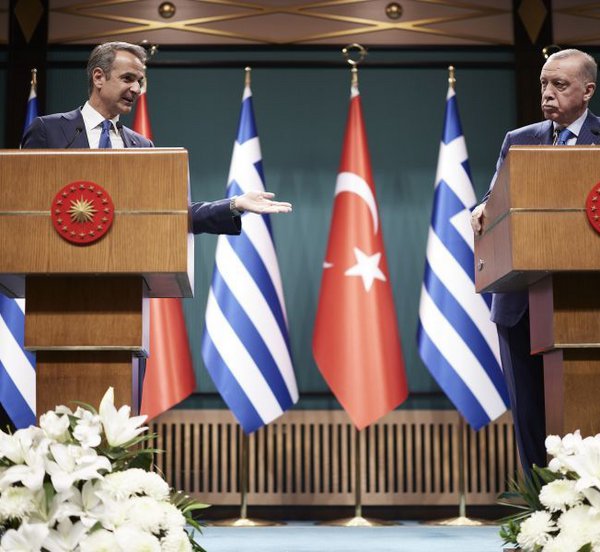 Τα μηνύματα της συνάντησης Μητσοτάκη με Ερντογάν - «Θέματα κυριαρχίας δεν βρίσκονται στη συζήτηση», είπε ο Γεραπετρίτης 