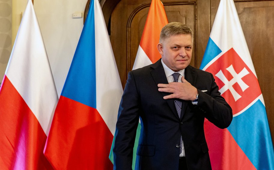 Σλοβακία: «Θα επιζήσει» λέει ο αντιπρόεδρος της κυβέρνησης για τον πρωθυπουργό Φίτσο