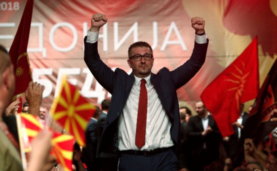 Προκλητικές δηλώσεις του αρχηγού του VMRO: «Θα αποκαλώ τη χώρα μου όπως θέλω»