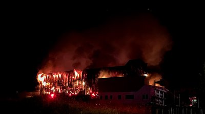 Λαμία: «Η φωτιά στο εργοστάσιο μπήκε πριν γίνει έλεγχος» - Τι αποκάλυψε ο πρόεδρος του ΕΦΕΤ
