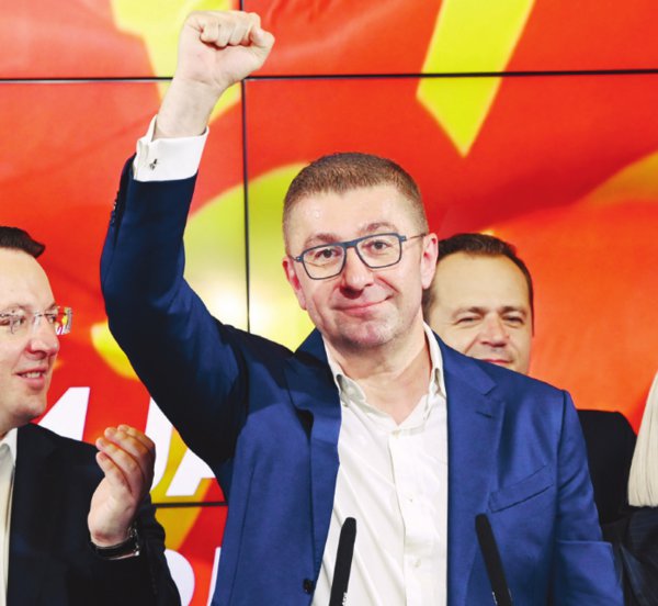 Επαναδιαπραγμάτευση της Συμφωνίας των Πρεσπών θέλει ο αρχηγός του VMRO