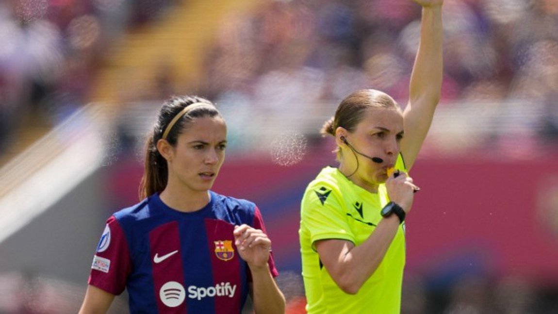 Η Στεφανί Φραπάρ διαιτητής στον τελικό του Κυπέλλου Ελλάδας