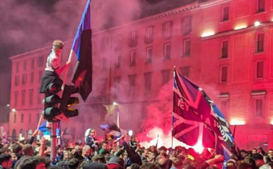 ΒΙΝΤΕΟ: «Τρέλα» στο Μπέργκαμο μετά την κατάκτηση του Europa League από την Αταλάντα