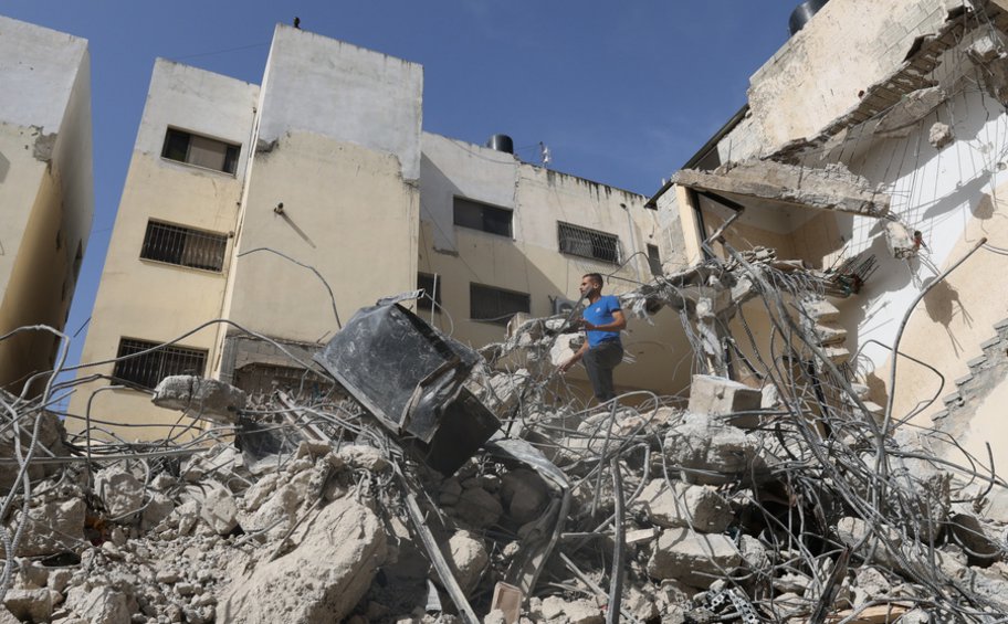 Λωρίδα της Γάζας: Βομβαρδισμοί και οδομαχίες - Αίτημα να κηρυχθεί κατάπαυση του πυρός στη Χάγη