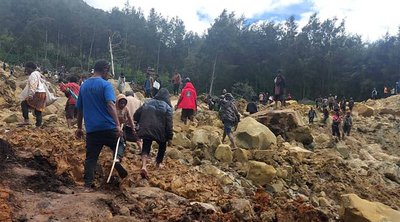 Παπούα Νέα Γουινέα: Φόβοι για νέα κατολίσθηση - Σχεδόν 8.000 άτομα απομακρύνονται εσπευσμένα από τα σπίτια τους
