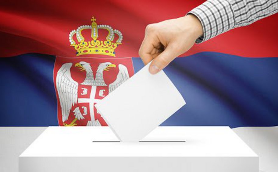 Σερβία: Καταγγελίες της αντιπολίτευσης για παρατυπίες στις δημοτικές εκλογές